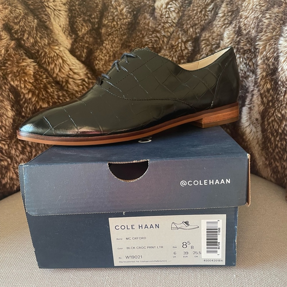 NWT Cole Haan black croc print leather Oxfords size 8.5